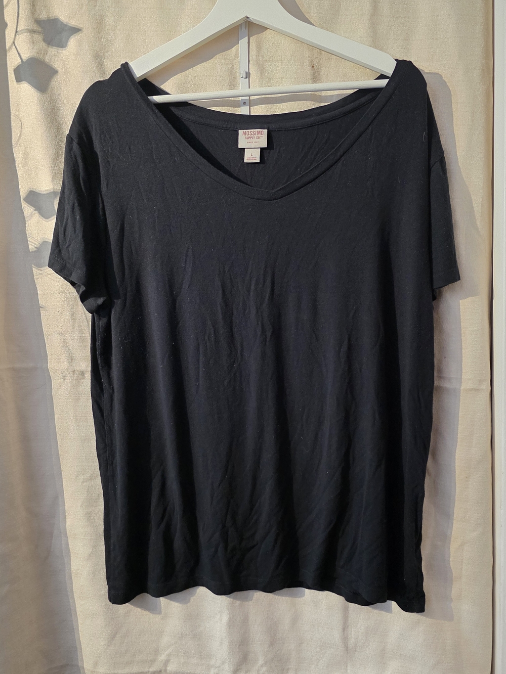Mossimo Supply Co. Black V-Neck Short Sleeve Tee